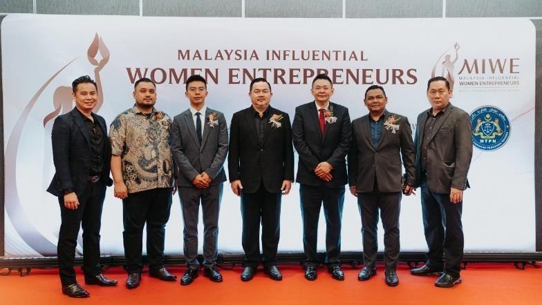 Malaysia Influential Women Entrepreneur: Recognition ceremonies · 2023 & 2024