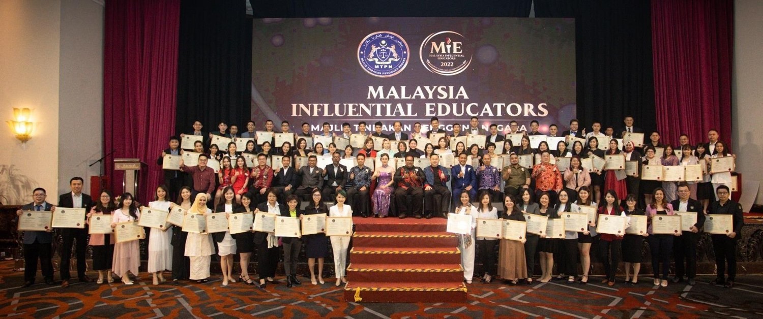 Malaysia Influential Educator: A certification ceremony recognising contributions to education.