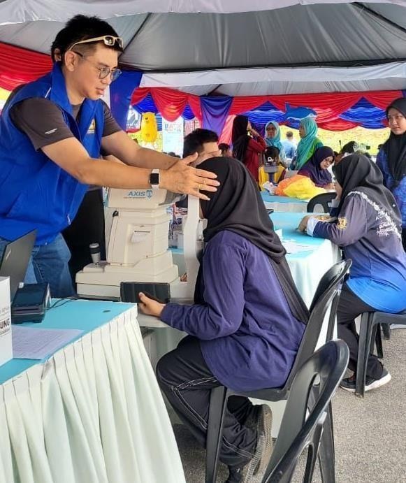 Community eye health screening: Kampung FELDA Sungai Kelamah, Negeri Sembilan.