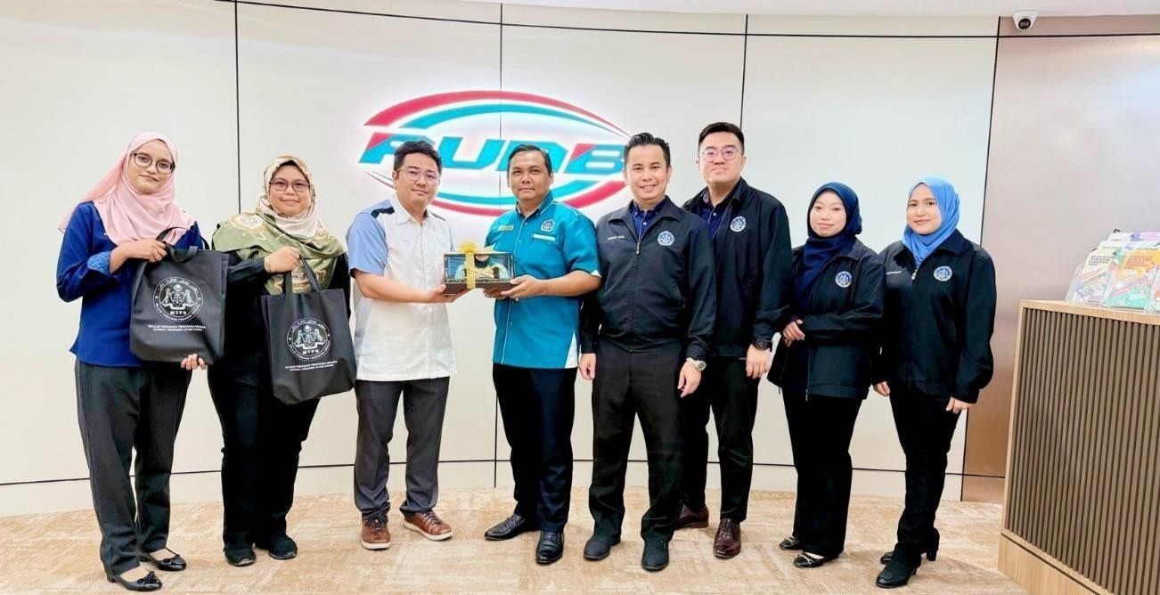 Entrepreneurship dialogue: Courtesy visit to Perbadanan Usahawan Nasional Berhad (PUNB).